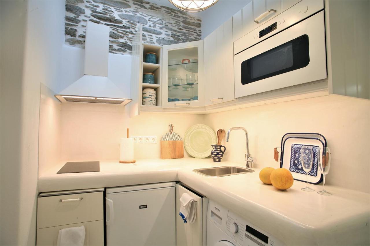 Lasia Boutique Apartment Ándros Екстериор снимка